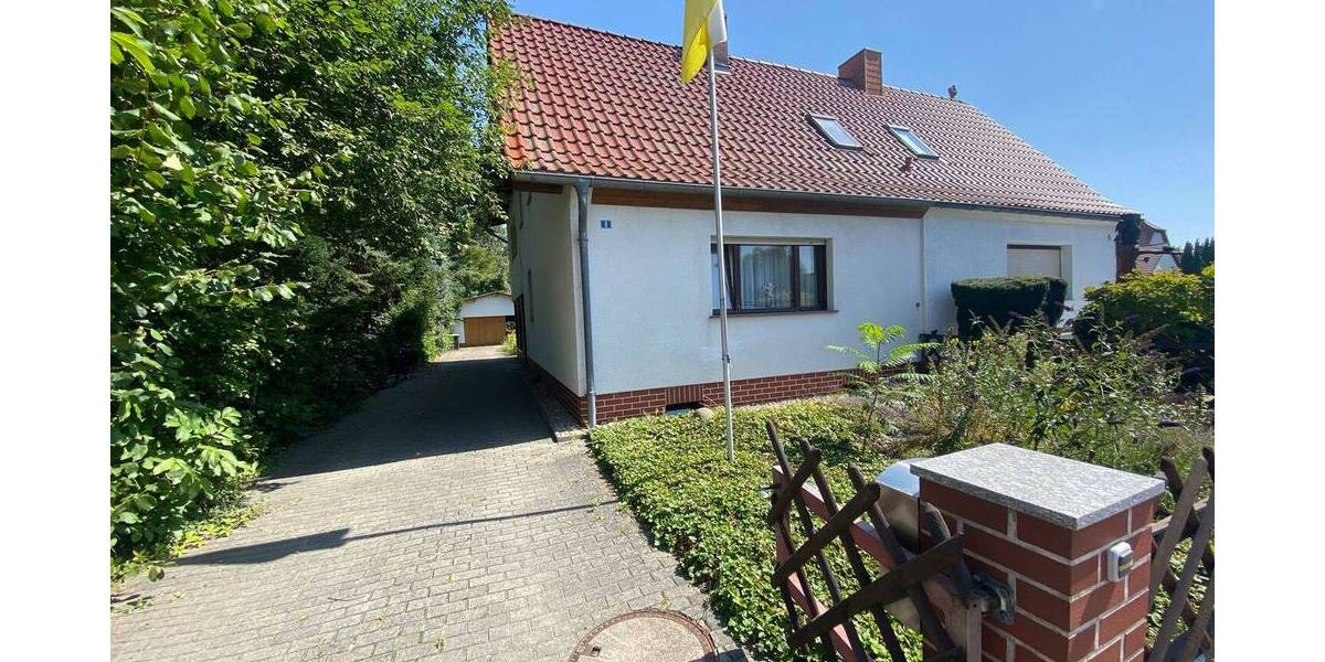 Doppelhaushälfte Weißwasser/O.L. O.L. - 1 Zimmer, 110 m&sup2;, 90.000&euro; | Angebot:26389023