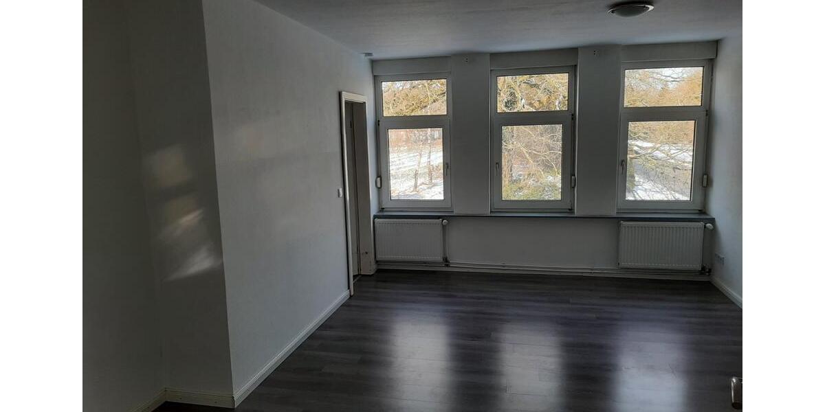 Dachgeschoßwohnung Albersdorf - 3 Zimmer, 78 m&sup2;, 770&euro; | Angebot:25150889
