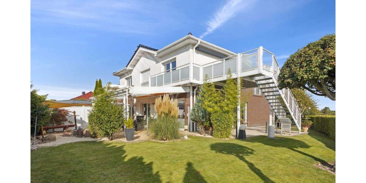 Repräsentatives, lichtverwöhntes Einfamilienhaus in Feldrandlage! 5 zimmer