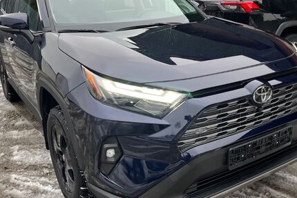 Toyota RAV 4 9.050 km 39.900 &euro; Großbeeren ( bei Berlin ) 14979