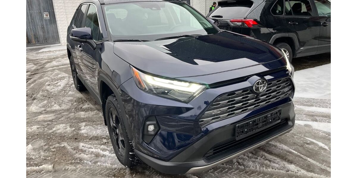 Toyota RAV 4 9.050 km 39.900 &euro; Großbeeren ( bei Berlin ) 14979