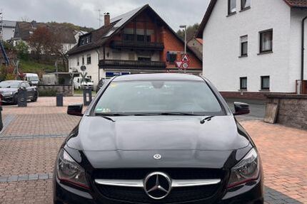 Mercedes-Benz CLA 220 Shooting Brake 186.000 km 15.500 &euro; Mömbris 63776
