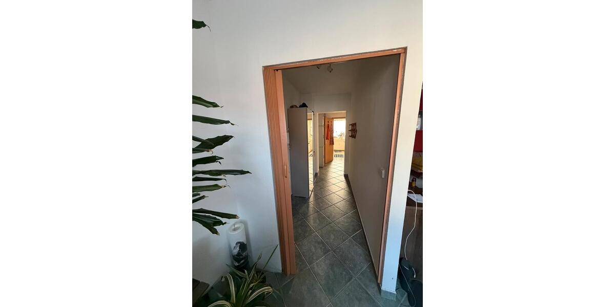 Etagenwohnung Spremberg - 2 Zimmer, 65 m&sup2;, 520&euro; | Angebot:25353588