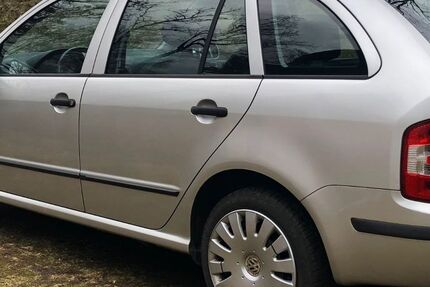 Skoda Fabia 227.000 km 1.300 &euro; Zernien 29499