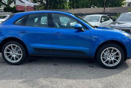 Porsche Macan 270.000 km 19.900 € München 81243