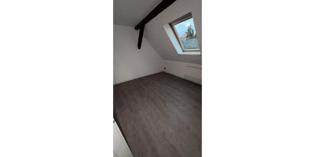 Dachgeschoßwohnung Falkensee - 2 Zimmer, 90 m&sup2;, 1.150&euro; | Angebot:26346965