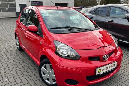 Toyota Aygo (X) 129.505 km 3.999 &euro; Troisdorf 53840