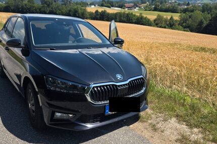 Skoda Fabia 13.000 km 18.250 &euro; Waldkirchen 94065