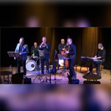 Midnight Swingstars