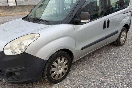Opel Combo 258.000 km 3.550 &euro; Schwandorf 92421