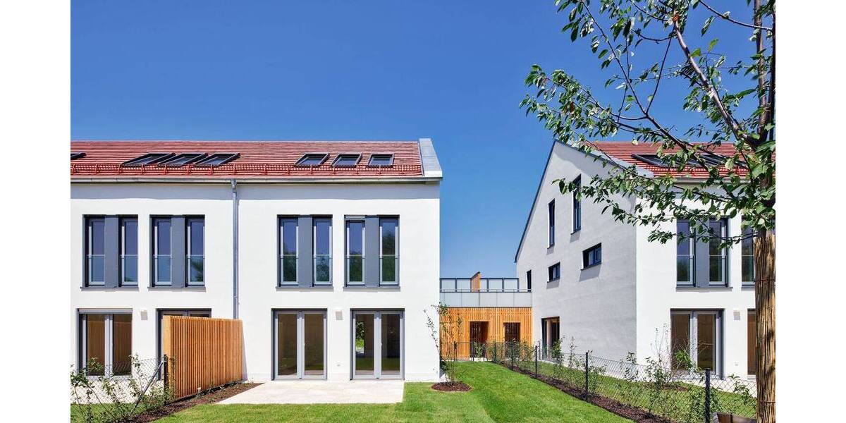 Reihenendhaus Unterföhring - 4 Zimmer, 137 m&sup2;, 3.923&euro; | Angebot:25703851