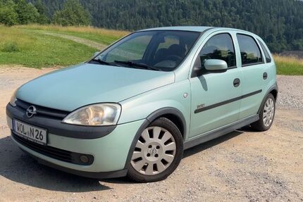 Opel Corsa 152.000 km 2.499 € Oberwolfach 77709