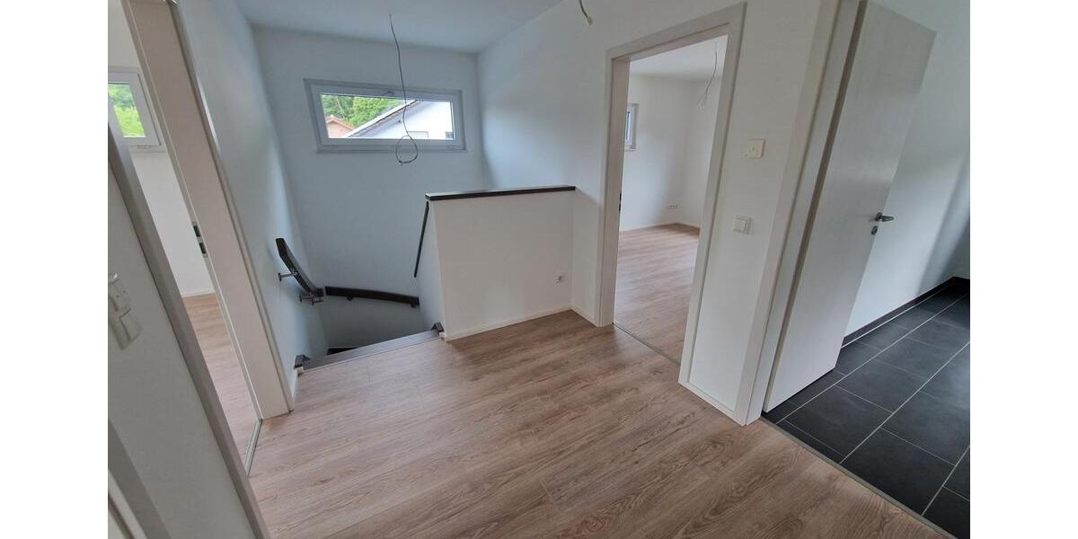 Einfamilienhaus Schleiden - 5 Zimmer, 150 m&sup2;, 1.550&euro; | Angebot:20993283