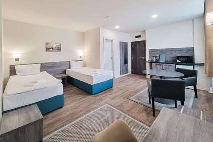 Zimmer Bischofsheim - 1 Zimmer, 1.200&euro; | Angebot:26788969