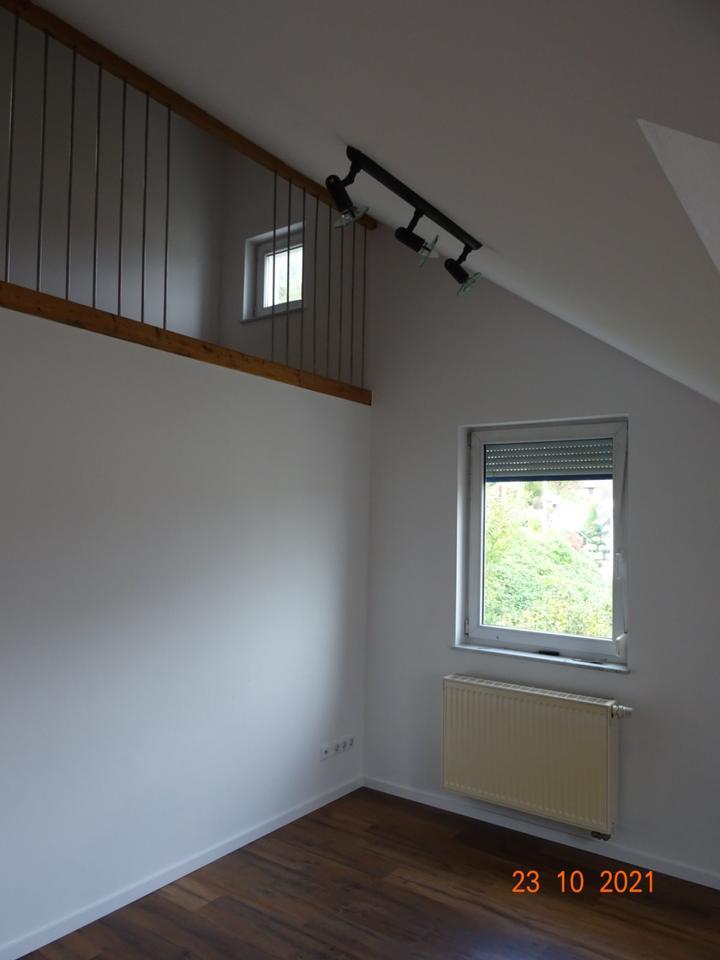 Niedernhall! Großes Einfamilienhaus mit Blick ins Kochertal