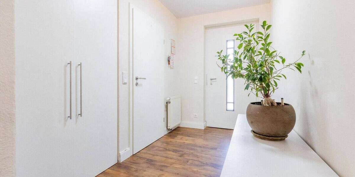 Reihenmittelhaus Worms Herrnsheim - 5 Zimmer, 140 m&sup2;, 1.495&euro; | Angebot:26787567
