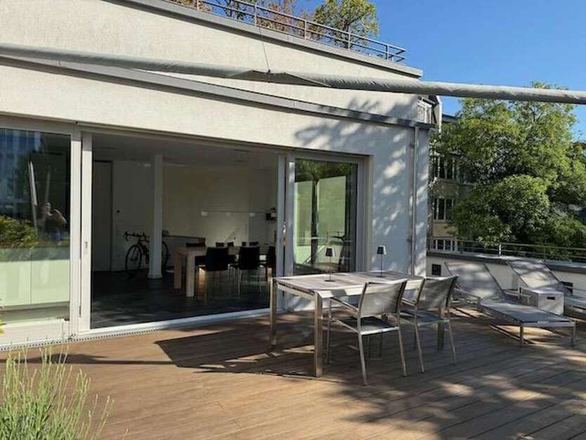 Wohnung zum Kaufen in Frankfurt am Main 2.040.000 € 155 m²