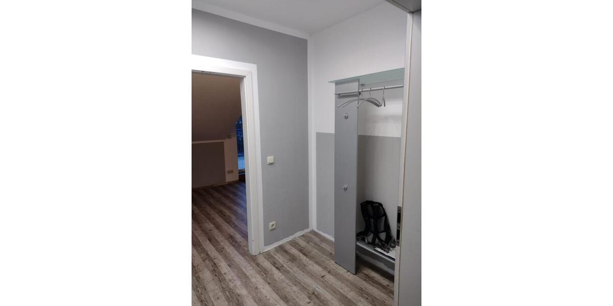 Helle Wohnung im Dachgeschoß 690€ Kalt in 16540 Hohen Neuendorf 1 zimmer