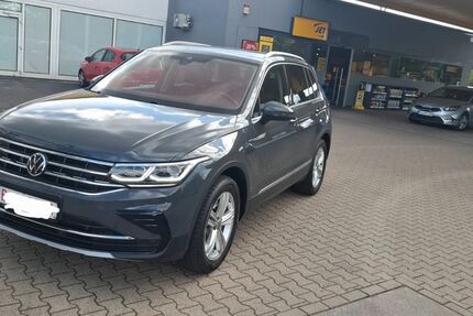 VW Tiguan 118.000 km 22.900 &euro; Berlin 12355