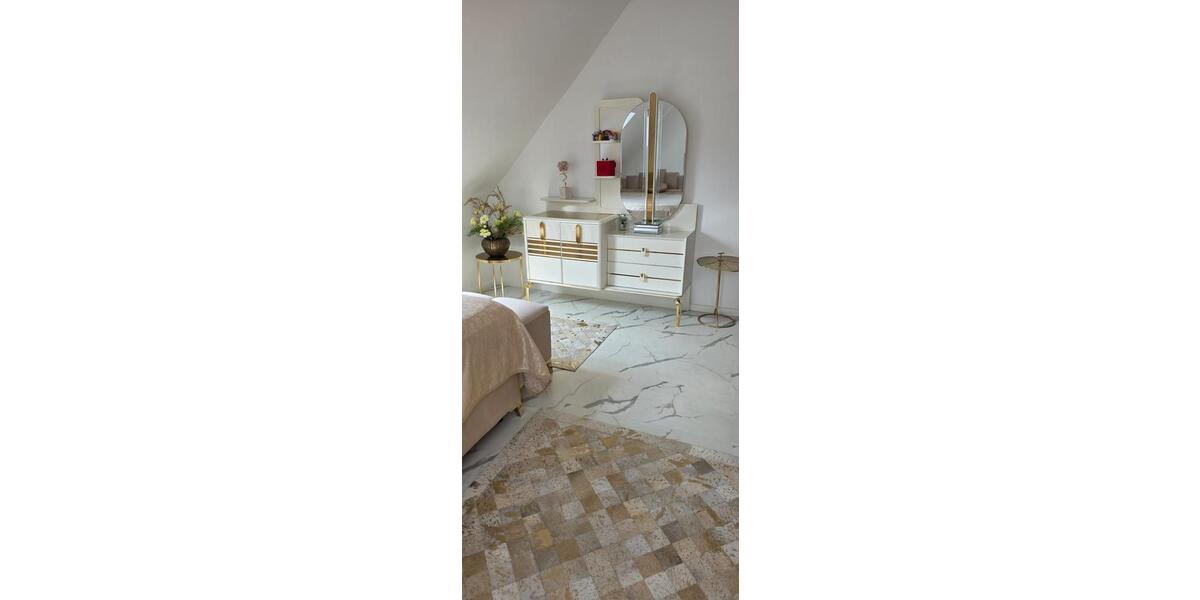Einfamilienhaus Saalfeld (Saale) - 4 Zimmer, 197 m&sup2;, 380.000&euro; | Angebot:26577669