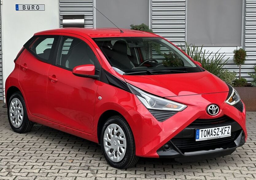 Toyota Aygo (X) 37.154 km 9.650 € Hamm 59075