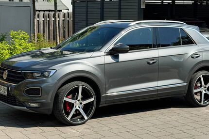 VW T-Roc 74.000 km 18.900 &euro; Hamburg 21147