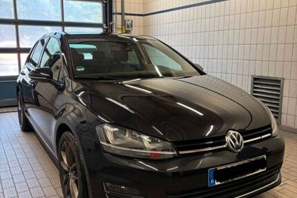 VW Golf 161.000 km 12.500 &euro; Breklum 25821