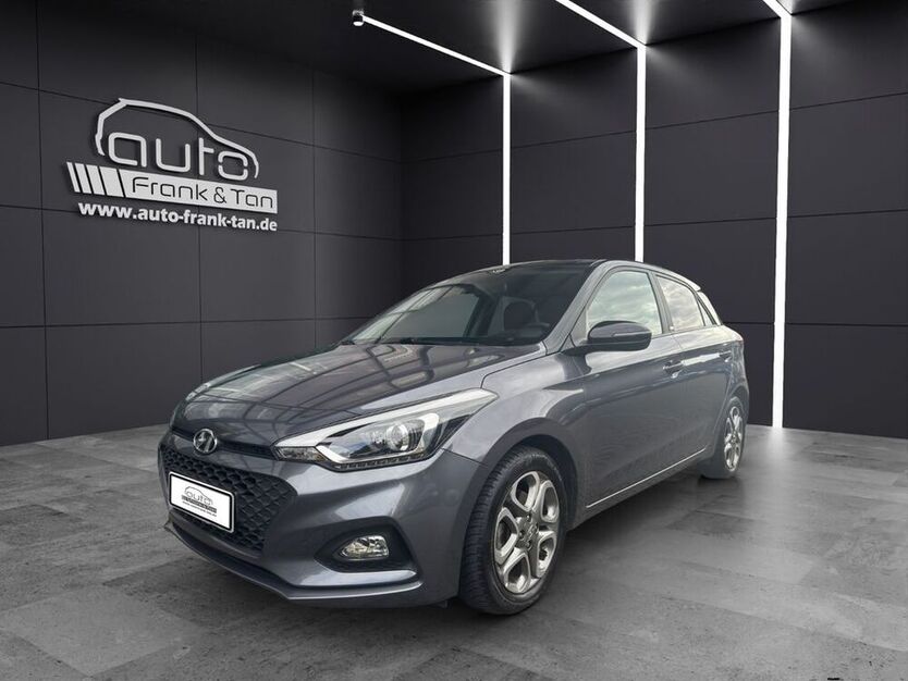 i20