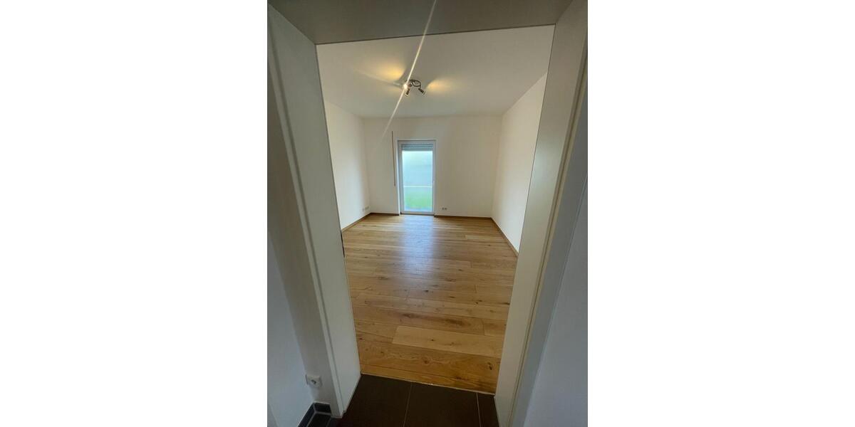 Bungalow Beratzhausen - 3.5 Zimmer, 96 m&sup2;, 1.400&euro; | Angebot:26312675