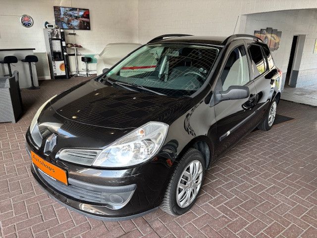 Renault Clio 162.000 km 2.490 &euro; Moers 47441