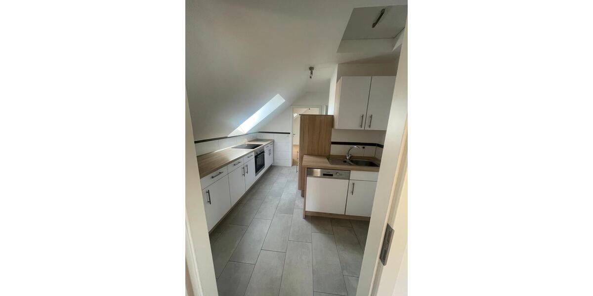 Dachgeschoßwohnung Aalen - 2 Zimmer, 55 m&sup2;, 770&euro; | Angebot:26404879