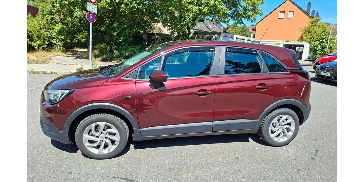 Opel Crossland (X) 109.000 km 8.200 &euro; Nürnberg 90449