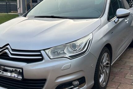 Citroen C4 207.000 km 3.900 &euro; Rees 46459