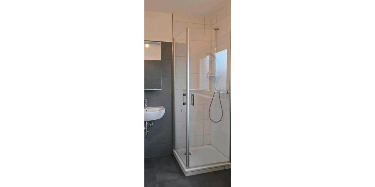 Doppelhaushälfte Lüdenscheid - 5 Zimmer, 135 m&sup2;, 1.479&euro; | Angebot:26234308