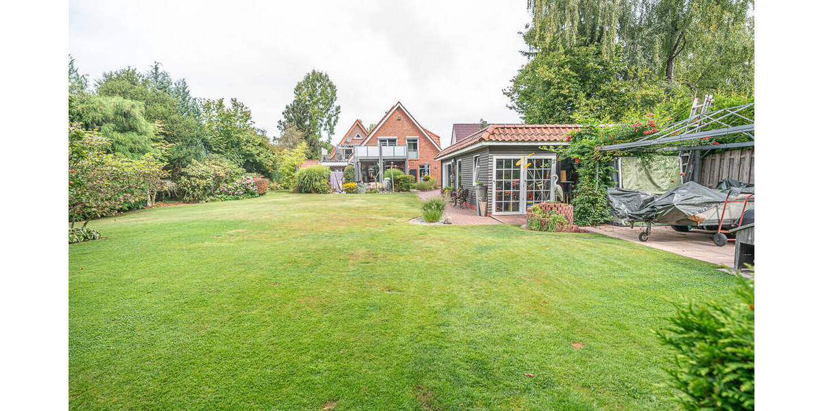 Einfamilienhaus Westerstede - 1 Zimmer, 363 m&sup2;, 995.000&euro; | Angebot:25700106