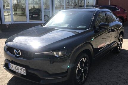 Mazda MX-30 1.156 km 30.990 € Fuhlenhagen 21493