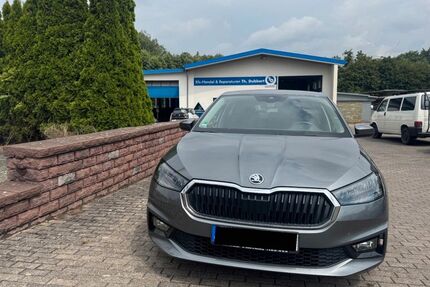 Skoda Fabia 38.990 km 14.800 € Dörentrup 32694