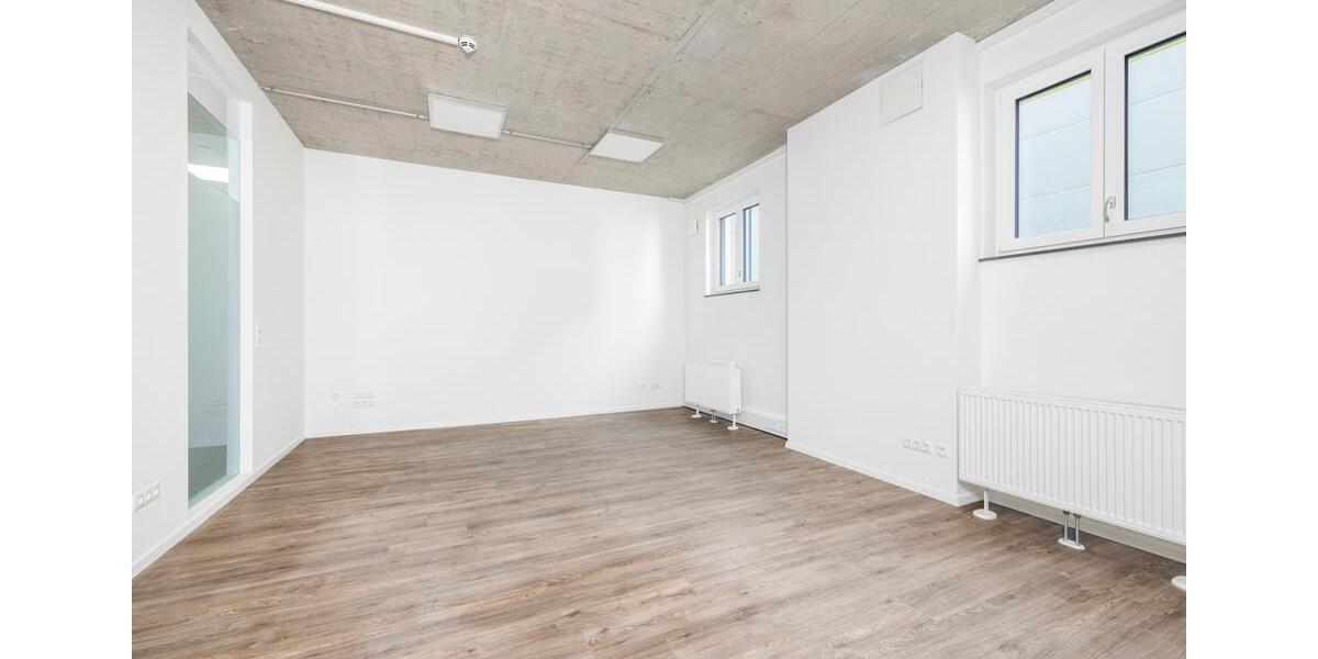 NEUBAU - PROVISIONSFREI | Modernes Büro mit erstklassiger Anbindung in bester Lage von Neusäß zimmer