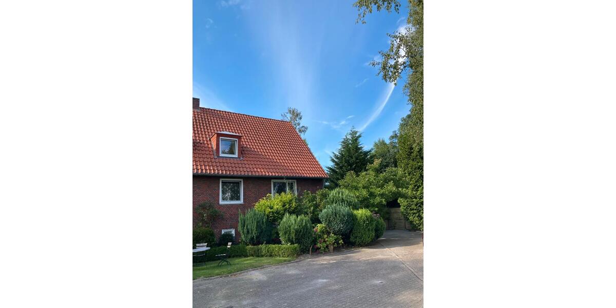 Wohnung (DHH) 89 qm Wfl. in Hooksiel ab sofort zu vermieten. 4 zimmer