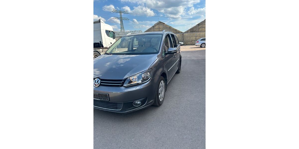 VW Touran 192.000 km 4.699 &euro; Erfurt 99089