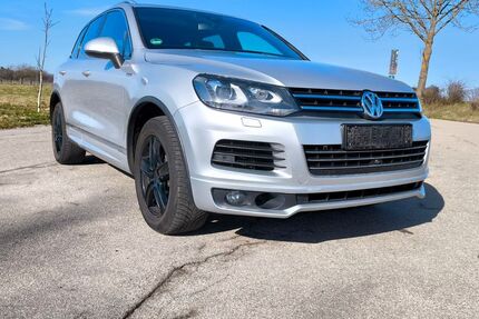 VW Touareg 215.000 km 14.490 &euro; Esslingen 73728