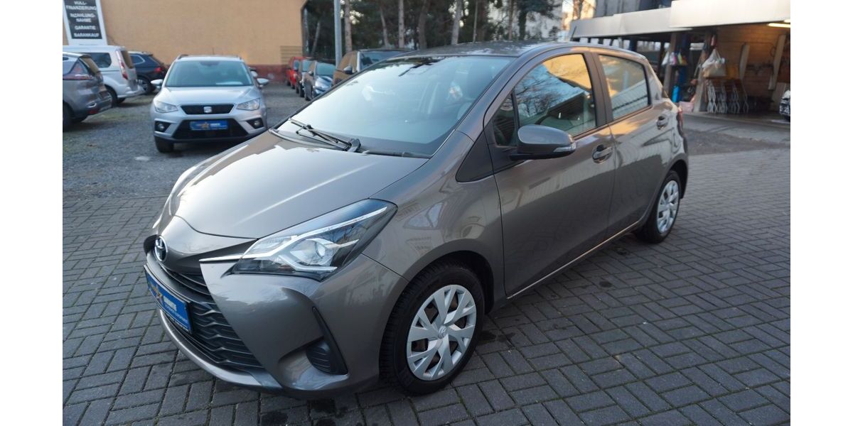 Toyota Yaris 79.999 km 13.990 &euro; Berlin 13407