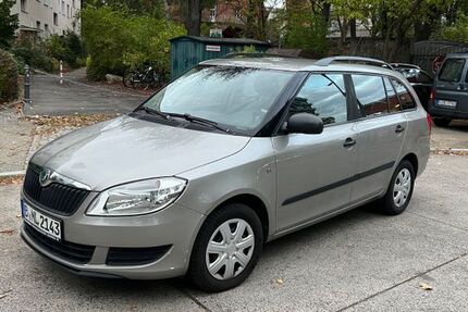 Skoda Fabia 109.584 km 3.800 &euro; Berlin 12209