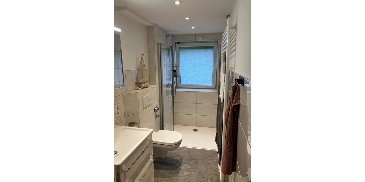 Etagenwohnung Kiel Neumühlen-Dietrichsdorf - 2.5 Zimmer, 51 m&sup2;, 160.000&euro; | Angebot:26768146