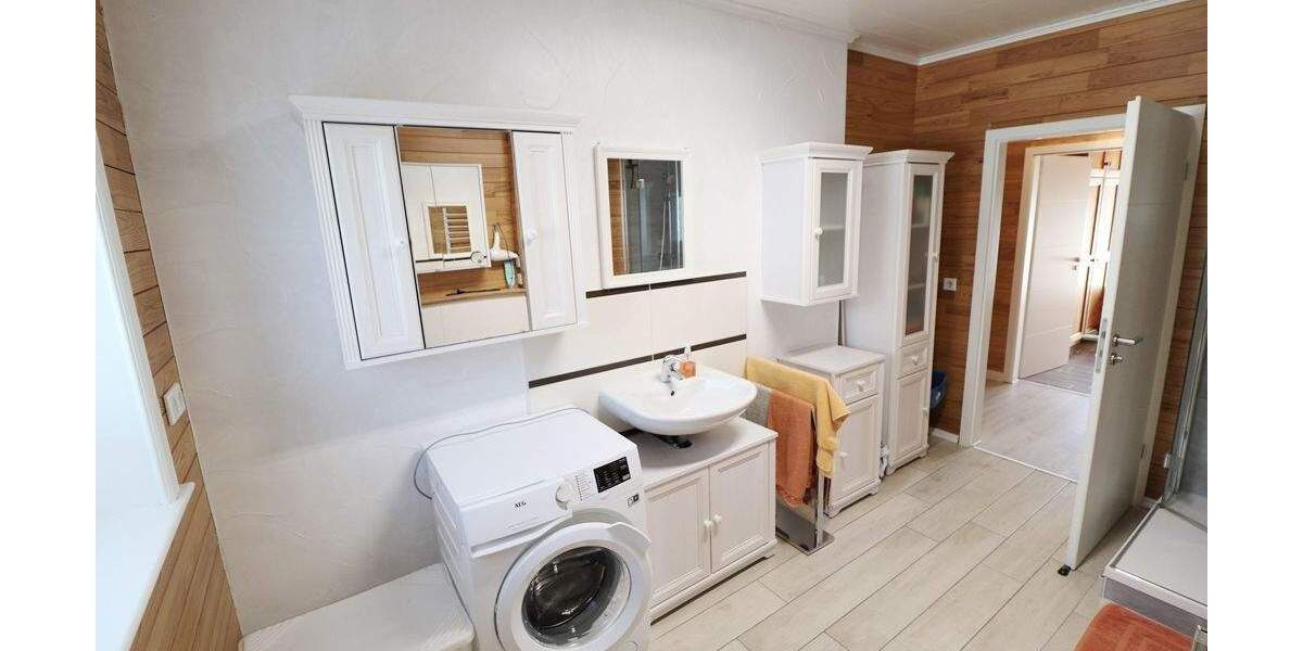 Bungalow Molbergen - 4 Zimmer, 140 m&sup2;, 355.000&euro; | Angebot:25775731