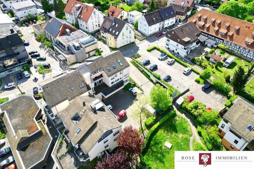 Riesengroße Gewerbeeinheit mit 4 Außenstellplätzen und Tiefgaragenbox im Zentrum von Köngen! 8 zimmer