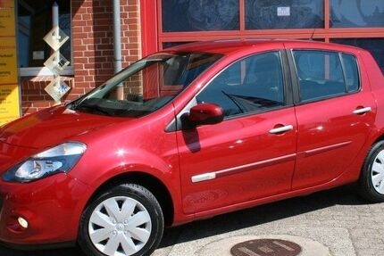 Renault Clio 56.000 km 6.690 &euro; Celle 29221