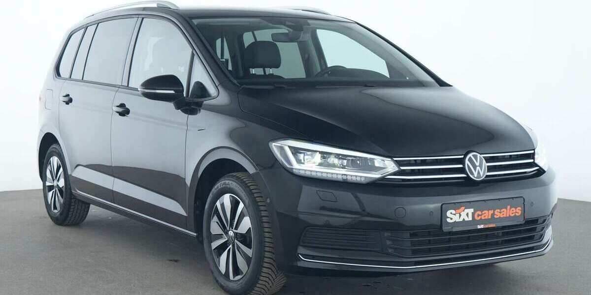 VW Touran 31.067 km 31.770 &euro; Garching 85748