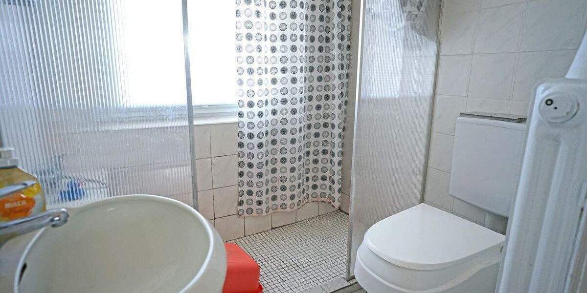 Doppelhaushälfte Kaufungen / Oberkaufungen Oberkaufungen - 7 Zimmer, 202 m&sup2;, 280.000&euro; | Angebot:25139920