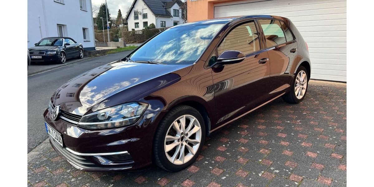 VW Golf 152.800 km 11.950 &euro; Alfter 53347